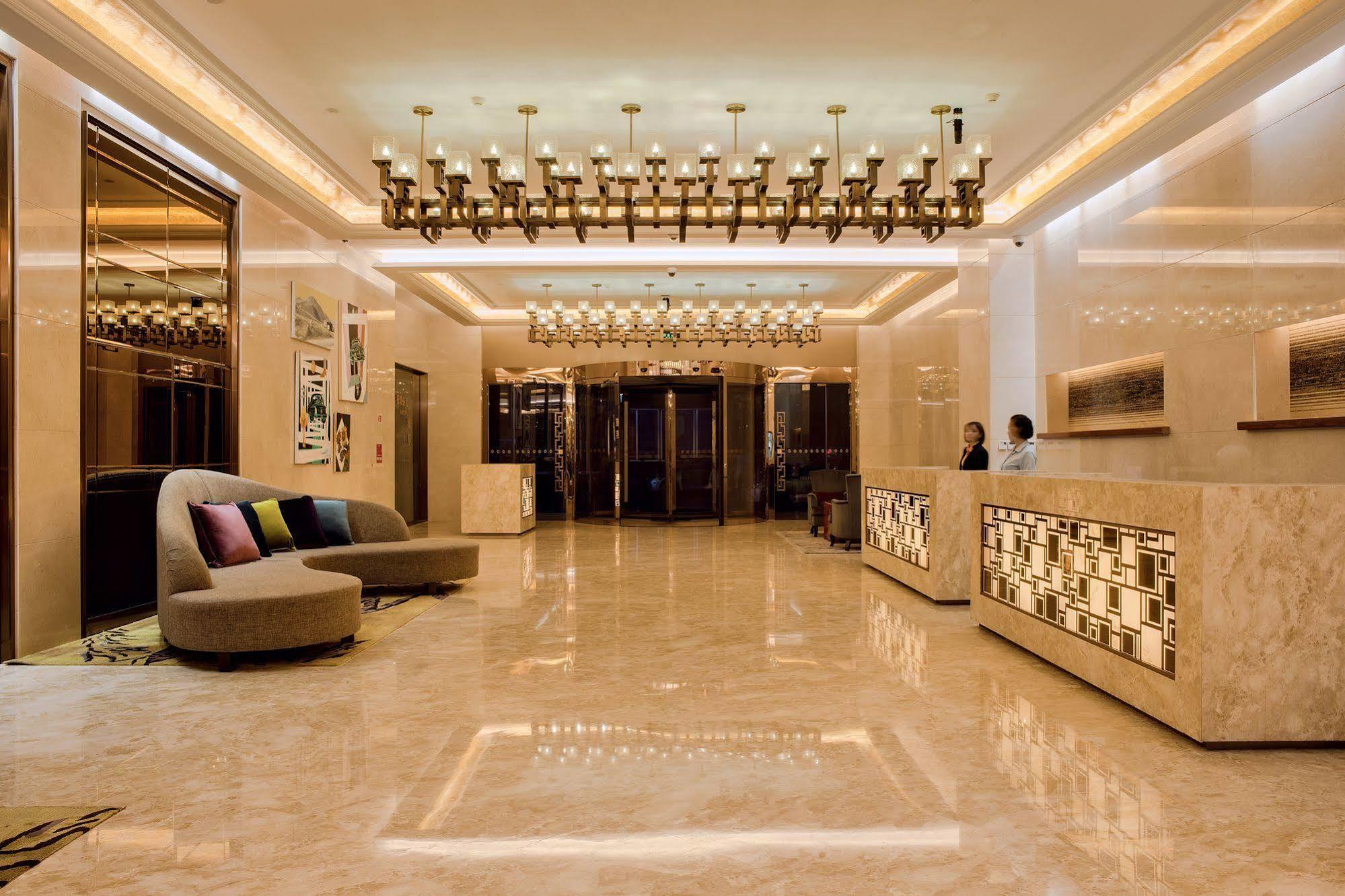 Lia! Chengdu Hotel Εξωτερικό φωτογραφία